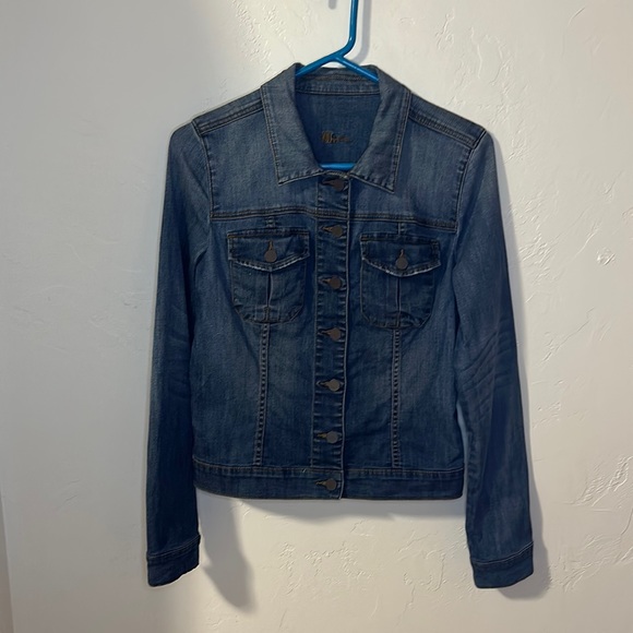 Kut from the Kloth Amelia dark wash denim jacket S - Picture 3 of 11